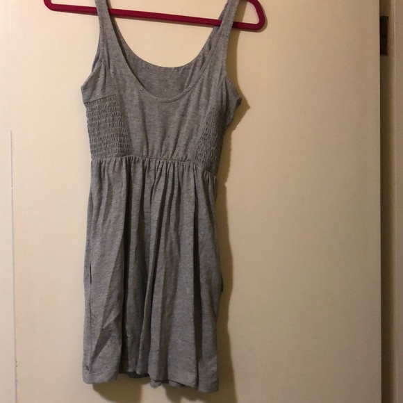 ROXY Smocked Grey Sundress - Picture 5 of 7